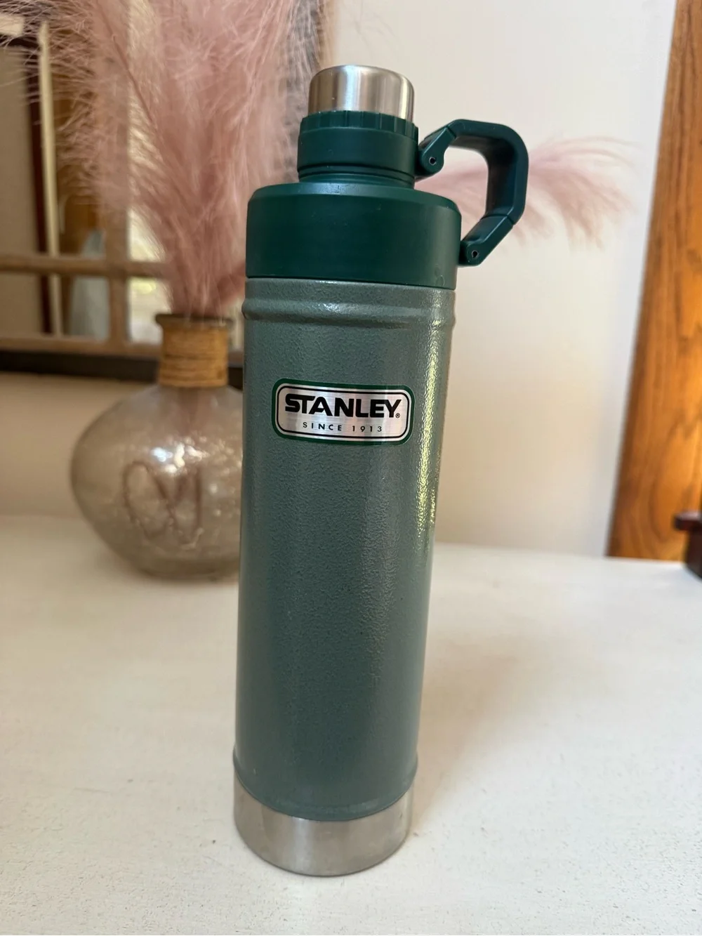 Stanley Green Stainless Vacuum Flask with Dark Green Cap - Picture 11 of 11
